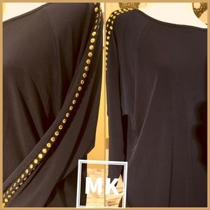 NWT navy blue gold studs 3/4 sleeves stretch blous